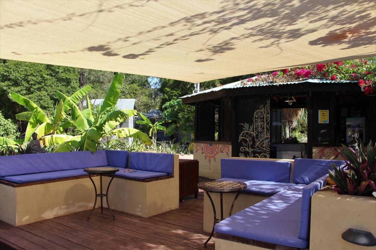 Katamah Beachfront Guesthouse Treasure Beach Exterior photo